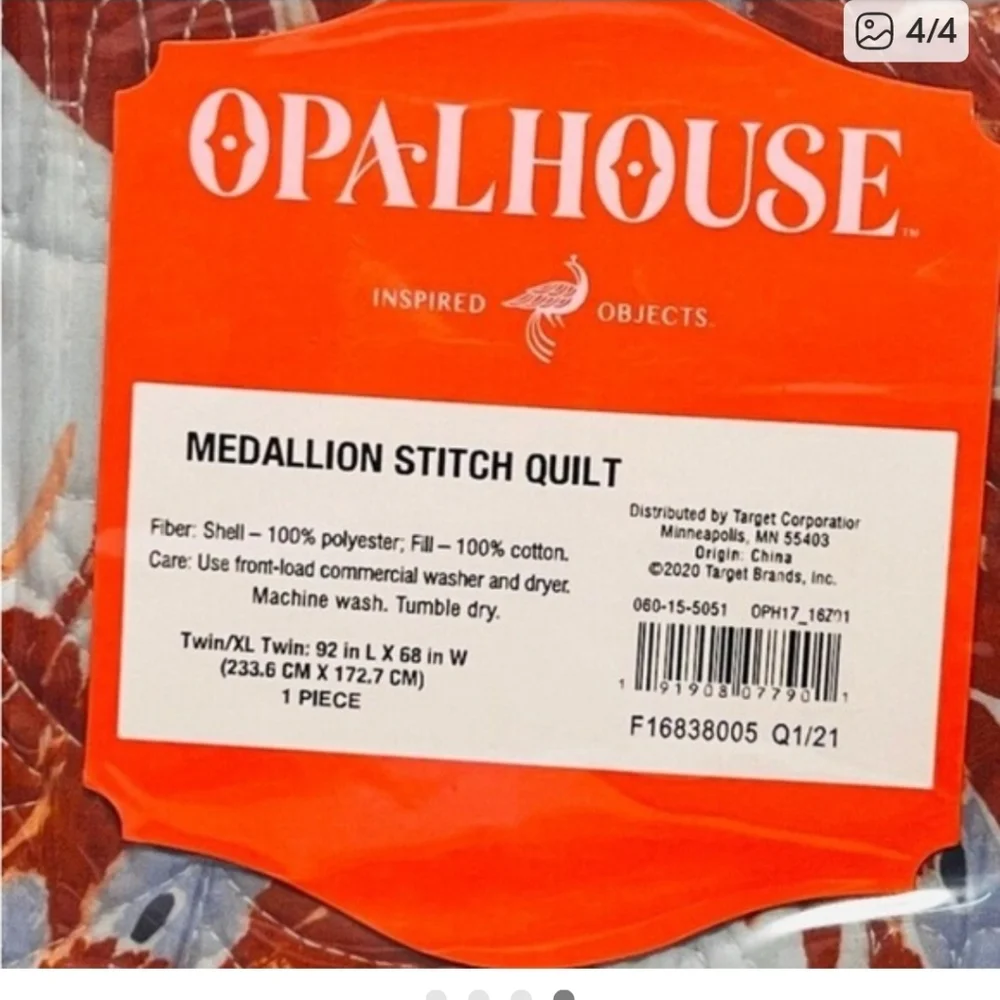 Opalhouse Medallion Peacock Stitch Quilt, NWT